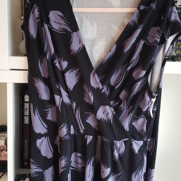 Dex Jumpsuit - Picture 2 of 3